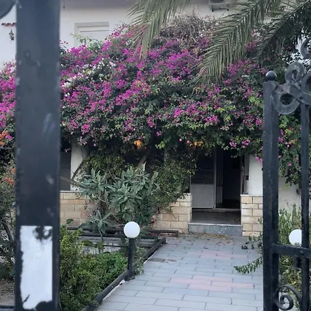 Rhodoshello Apartment